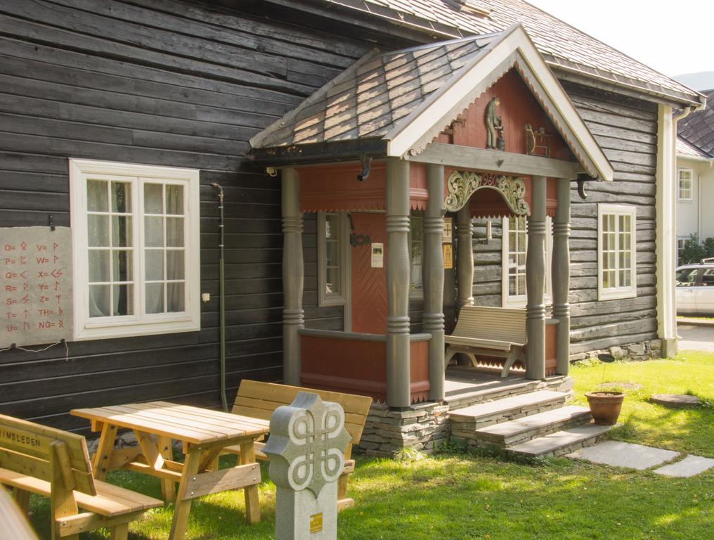 Dale Gudbrands Gard Hotel Sør-Fron Exterior foto